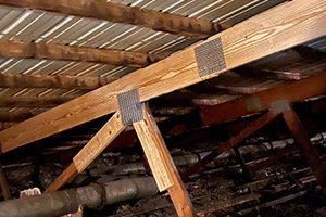 Broken Pole Barn Truss Sistering2