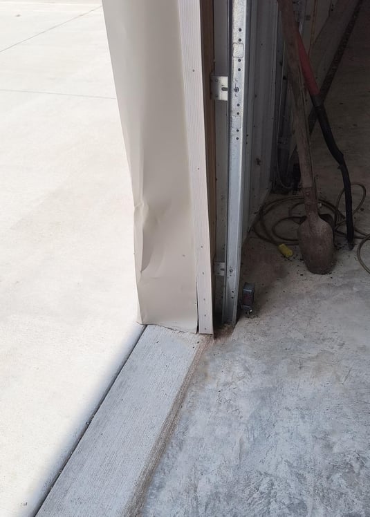 3 Ways to Fix a Broken Pole Barn Column