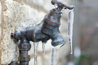 how-prevent-pipes-freezing-faucet-retina_retina_07406fce319ab410286318f5626456a0