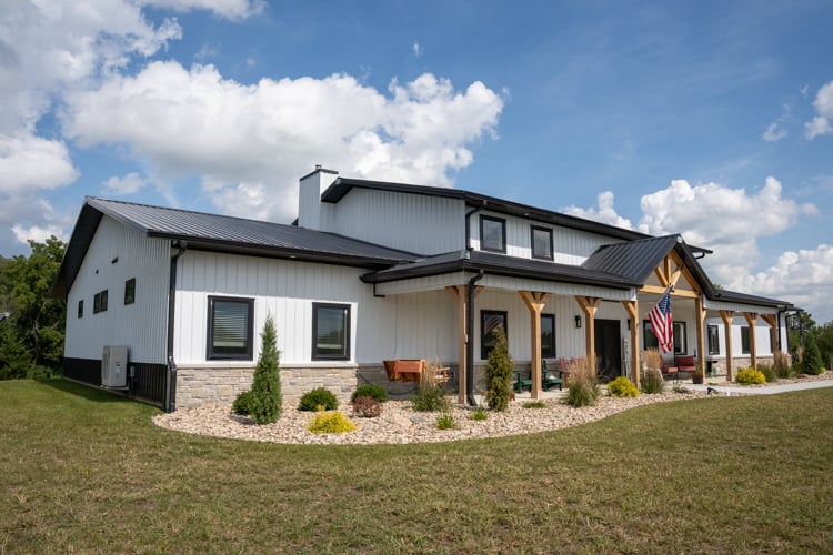 Who Are the Top Pole Barn Builders in Iowa?