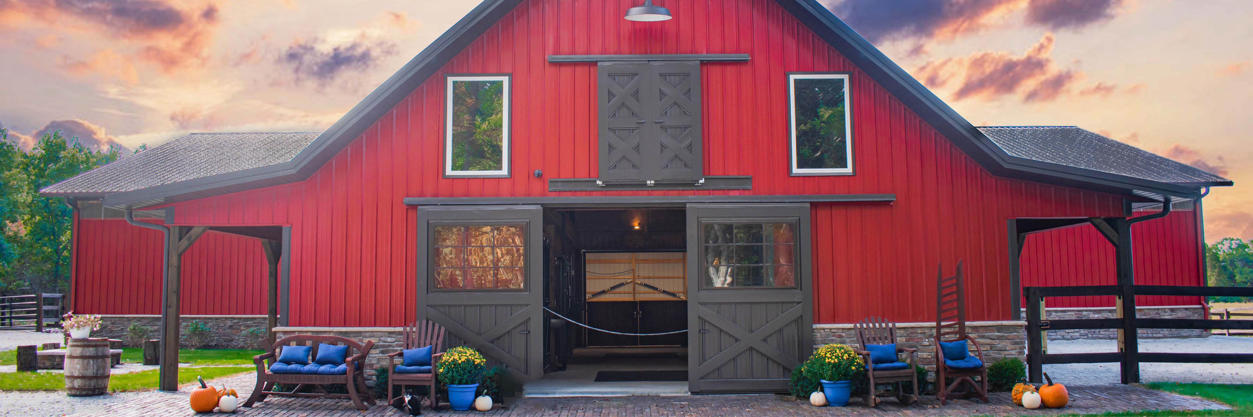 Who Builds Equine Pole Barns in Illinois?