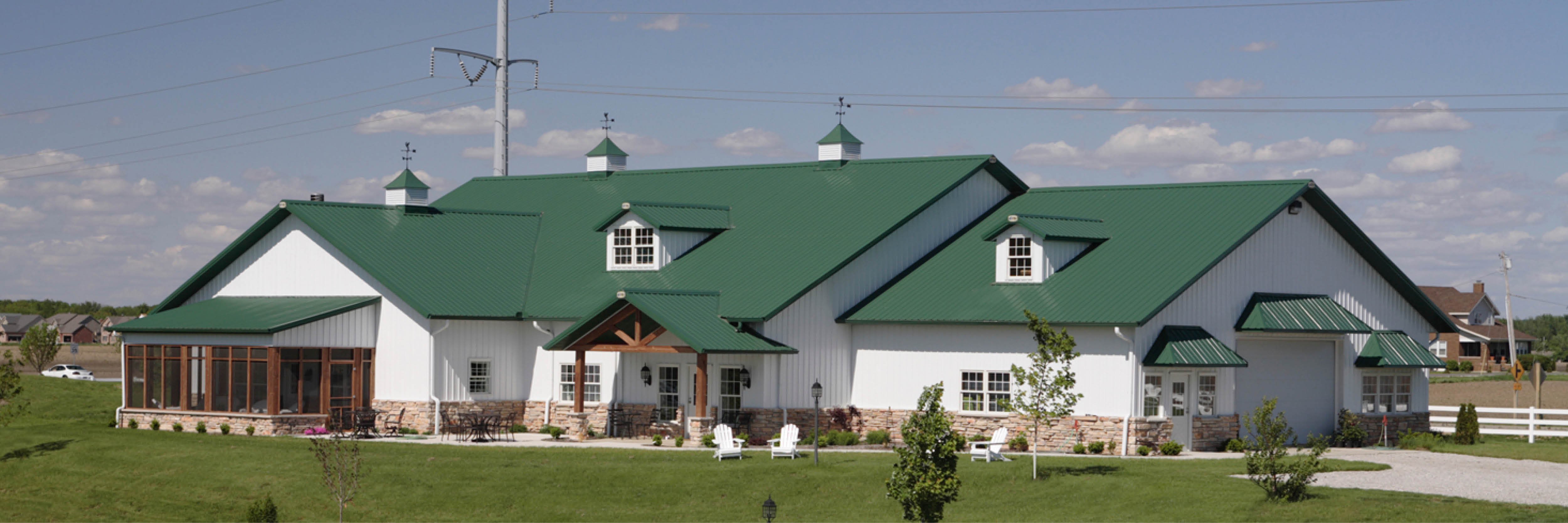 Who Builds Pole Barn Homes in Illinois?