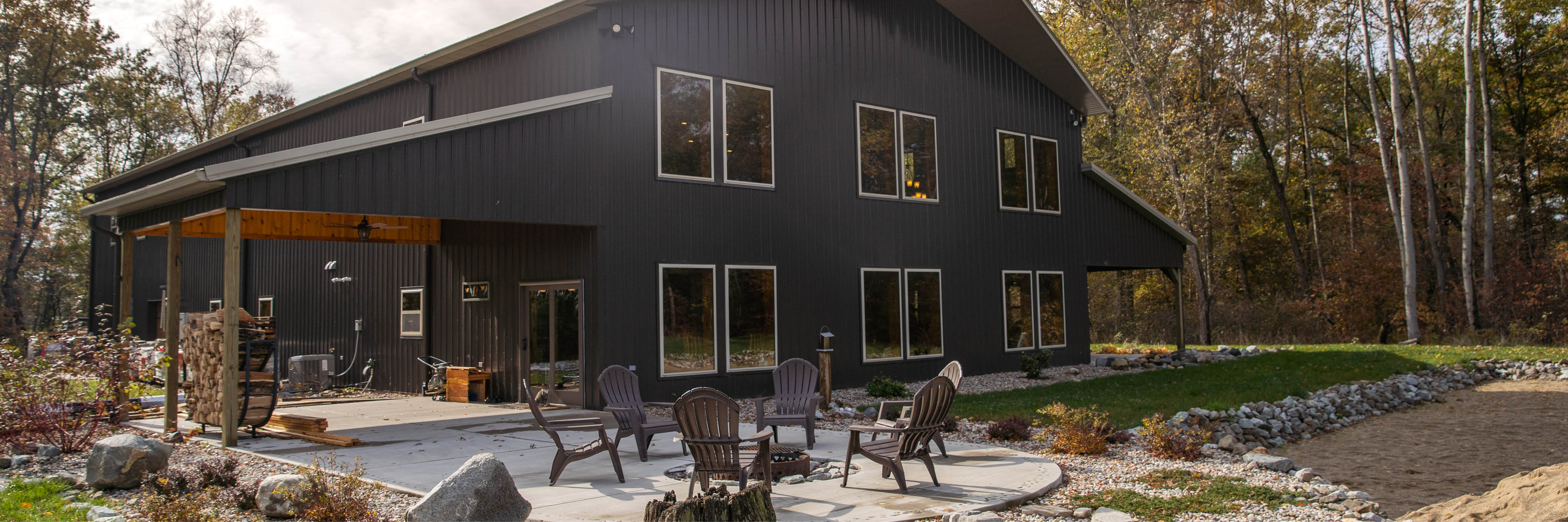 Who Builds Pole Barn Homes in Wisconsin?