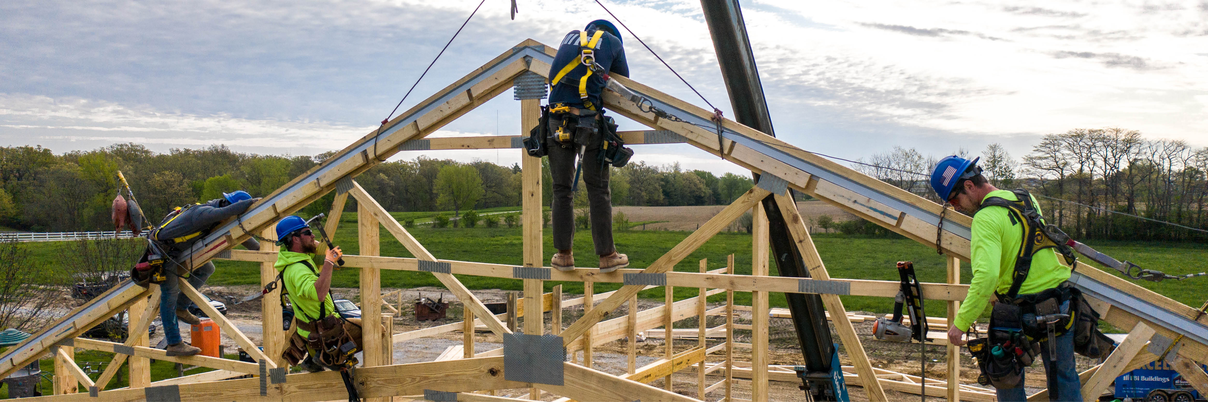 Pole Barn Roof Purlin Connection: Screws vs. Nails